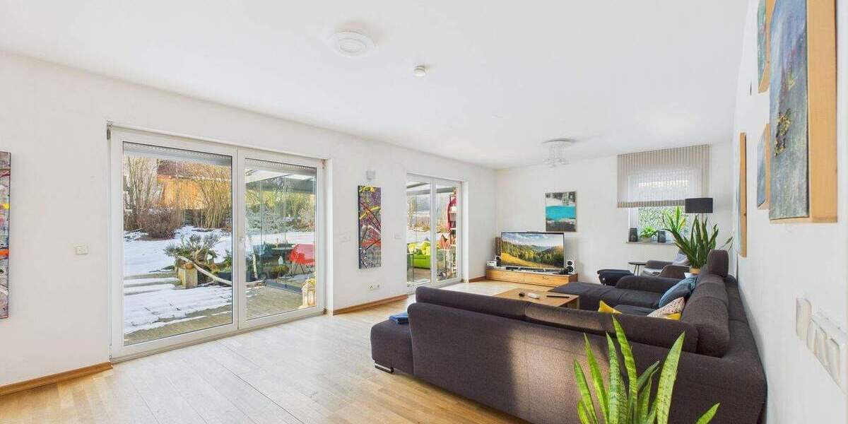 Einfamilienhaus Essenbach - 6 Zimmer, 185 m&sup2;, 875.000&euro; | Angebot:25650263