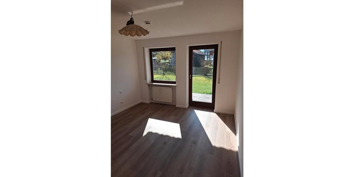 Erdgeschoßwohnung Kirchberg - 5 Zimmer, 115 m&sup2;, 1.145&euro; | Angebot:25855035