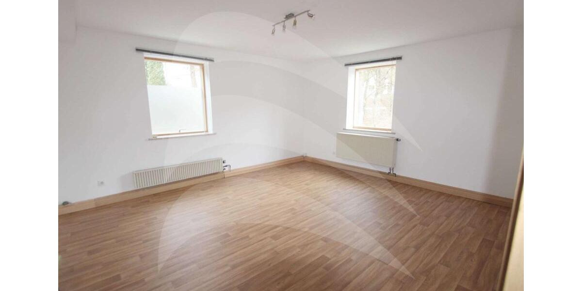 Gewerbeobjekt Landshut - 680&euro; | Angebot:22613845