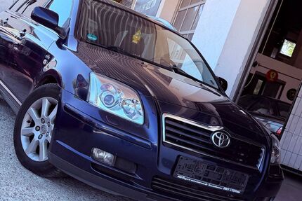 Toyota Avensis 250.000 km 1.299 &euro; Seifriedswörth 84189