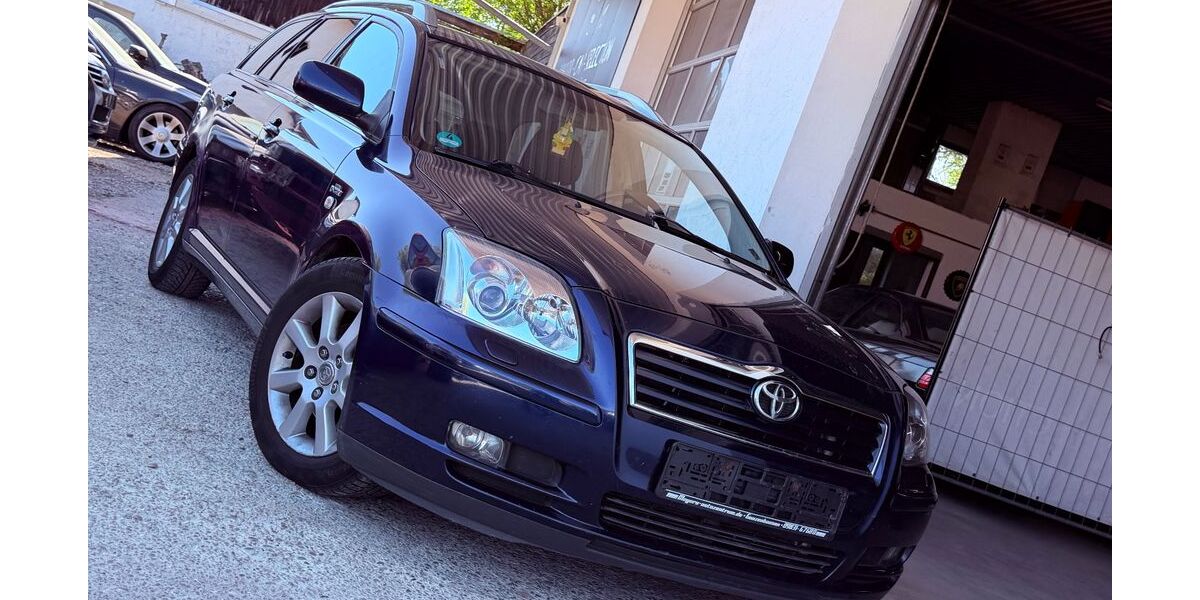 Toyota Avensis 250.000 km 1.299 &euro; Seifriedswörth 84189
