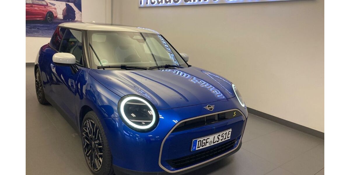 Mini Cooper SE 4.500 km 30.999 &euro; Dingolfing 84130