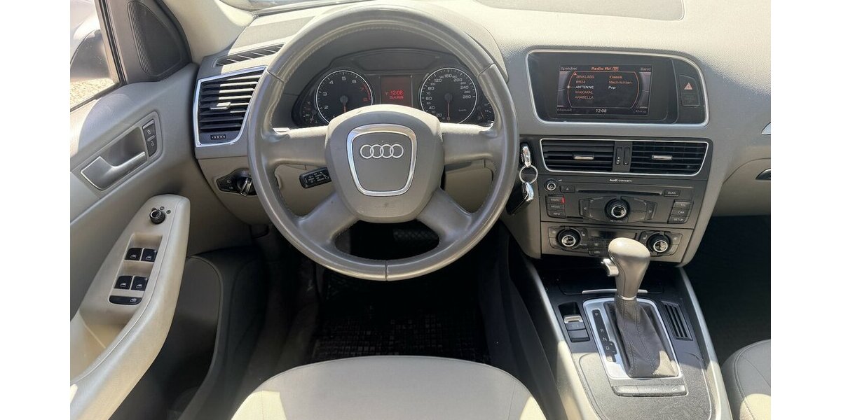 Audi Q5 2.0 TFSI quattro Automatik Xenon Tempomat 100.000 km 10.900 &euro; Altdorf 84032