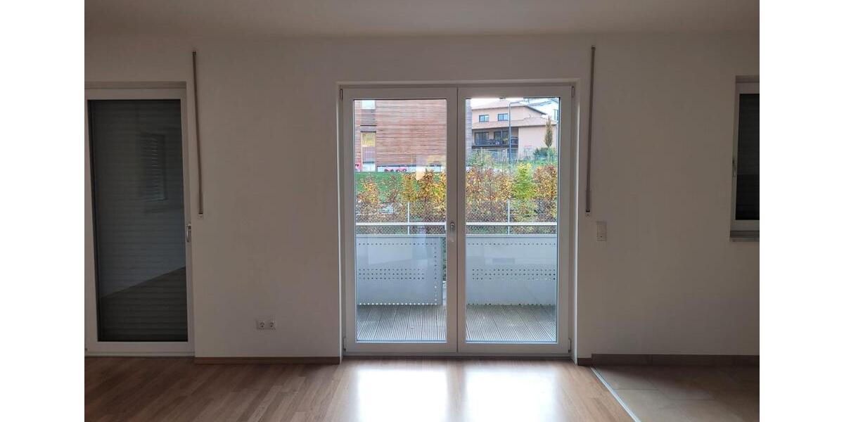 Etagenwohnung Buch am Erlbach - 2 Zimmer, 71 m&sup2;, 750&euro; | Angebot:26022258