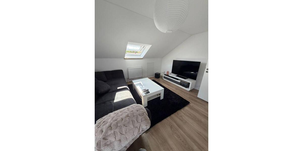 Dachgeschoßwohnung Dorfen - 2 Zimmer, 50 m&sup2;, 750&euro; | Angebot:27617654