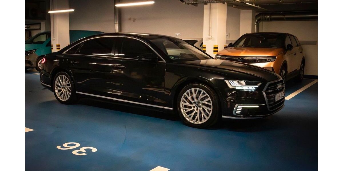 Audi A8 138.000 km 37.990 &euro; Landshut 84030