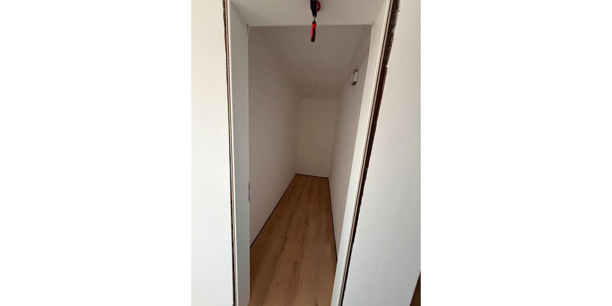 Etagenwohnung Adlkofen - 3.5 Zimmer, 97 m&sup2;, 1.340&euro; | Angebot:25891956