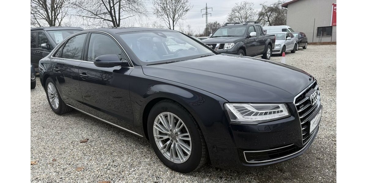 Audi A8 4.2 TDI EXCLUSIVE MATRIX 360°KAMERA MASSAGE 173.600 km 25.980 &euro; Altdorf 84032