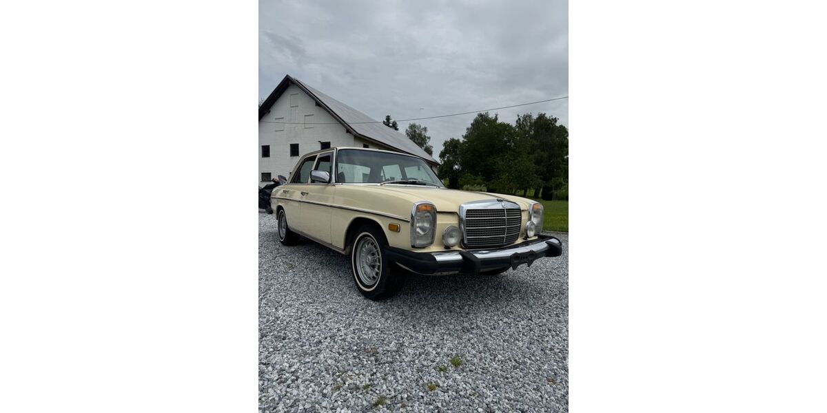 Mercedes-Benz 240 176.499 km 7.999 &euro; Baierbach /Landshut 84171