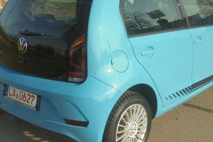 VW up! 50.719 km 10.700 &euro; Landshut 84034