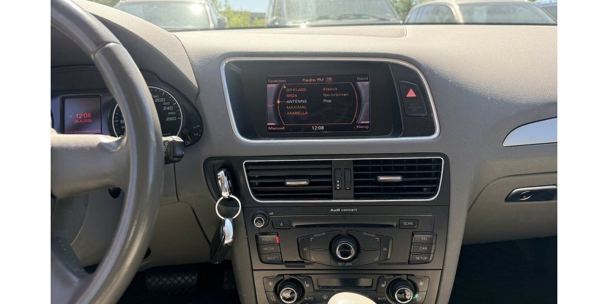 Audi Q5 2.0 TFSI quattro Automatik Xenon Tempomat 100.000 km 10.900 &euro; Altdorf 84032
