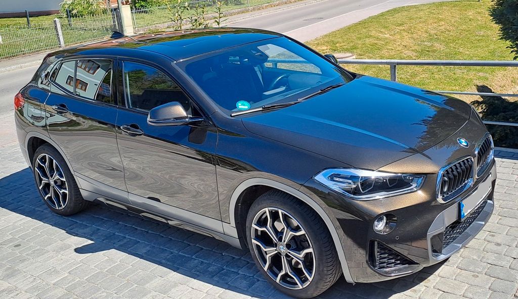 BMW X2 82.000 km 22.950 &euro; Haag 85410