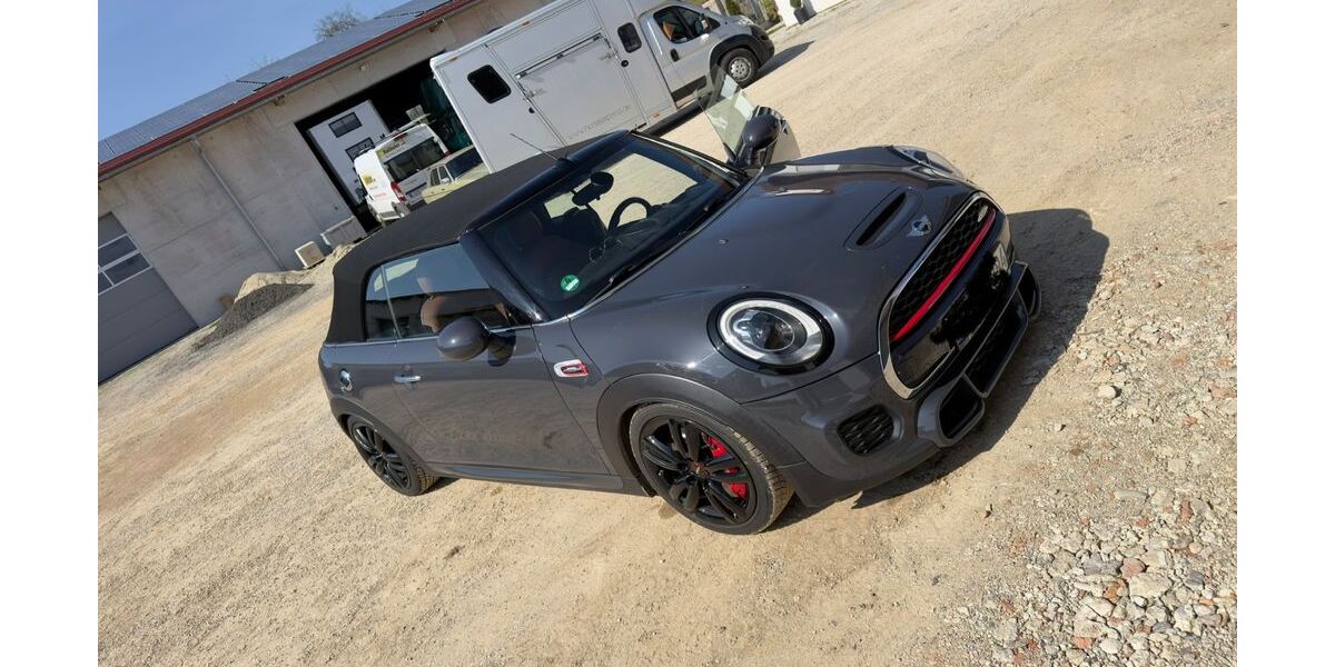 Mini John Cooper Works Cabrio 83.360 km 19.000 &euro; Niedereulenbach 84056