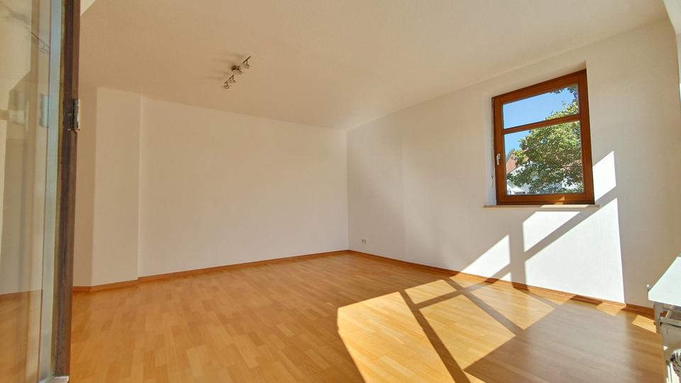 Etagenwohnung Landshut Landshut-West - 2.5 Zimmer, 67 m&sup2;, 295.000&euro; | Angebot:27598356