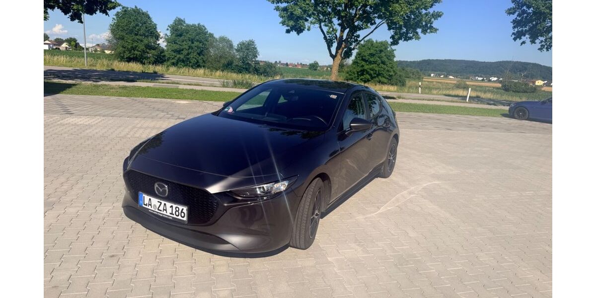 Mazda 3 49.000 km 19.790 &euro; Niederaichbach 84100
