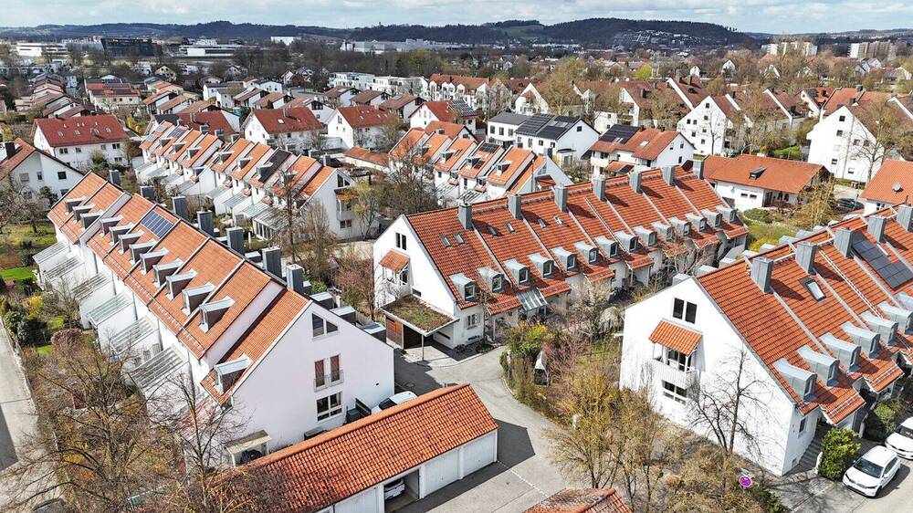 Reihenmittelhaus Landshut West - 5 Zimmer, 155 m&sup2;, 695.000&euro; | Angebot:26017423