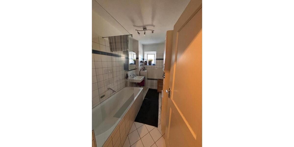 Erdgeschoßwohnung Essenbach - 3 Zimmer, 95 m&sup2;, 435.000&euro; | Angebot:25397757