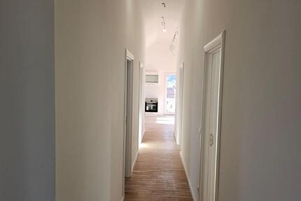 Wohnung Rottenburg an der Laaber - 4 Zimmer, 116 m&sup2;, 1.330&euro; | Angebot:25045073