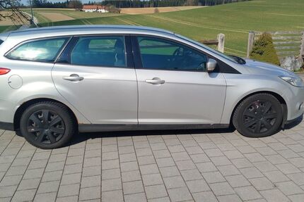 Ford Focus 266.000 km 2.950 &euro; Steinkirchen 84439