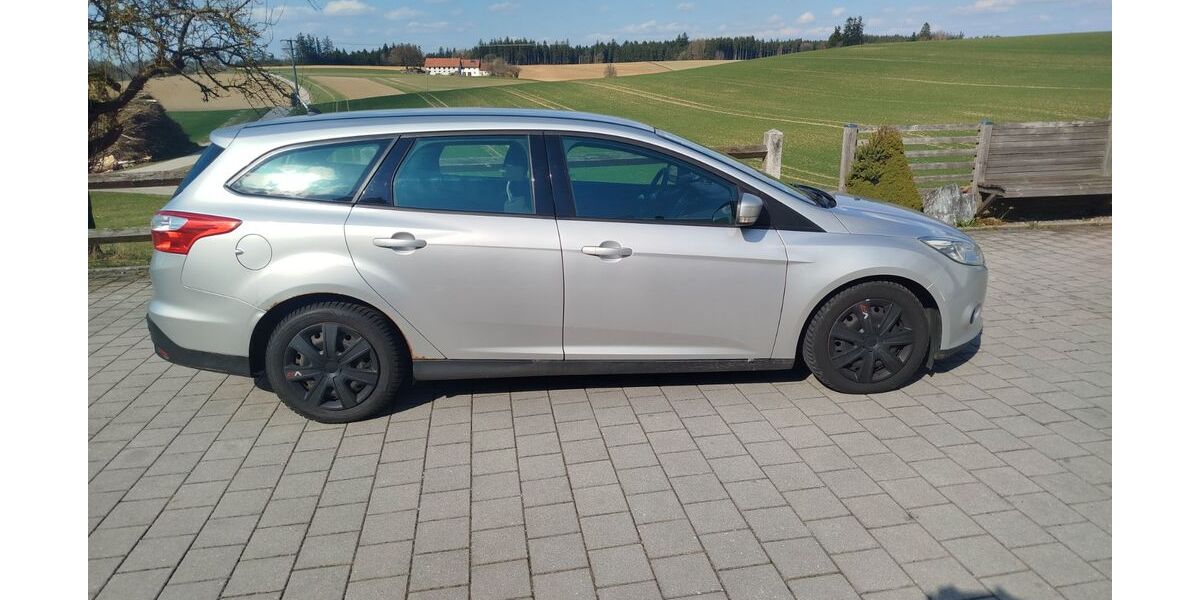 Ford Focus 266.000 km 2.950 &euro; Steinkirchen 84439