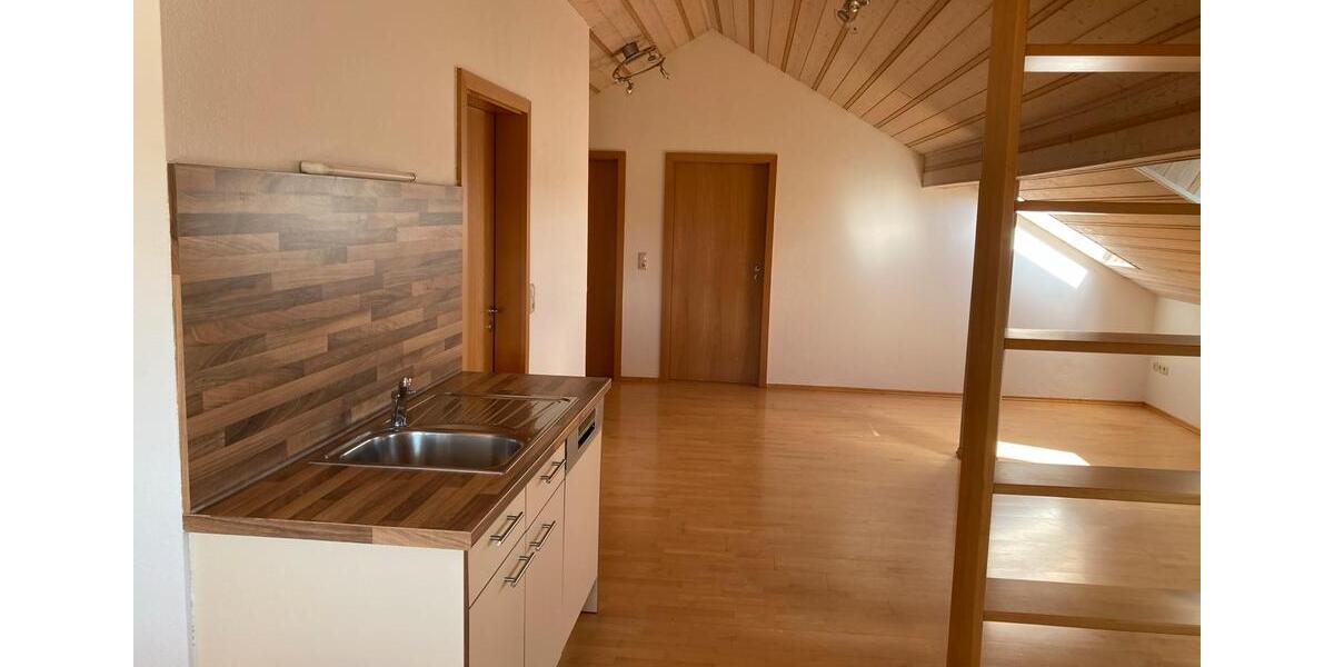 Dachgeschoßwohnung Bodenkirchen - 3 Zimmer, 75 m&sup2;, 780&euro; | Angebot:25353329