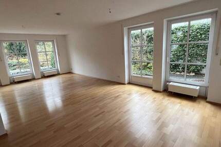 Haus Landshut Peter u. Paul - 5 Zimmer, 175 m&sup2;, 898.000&euro; | Angebot:25741980