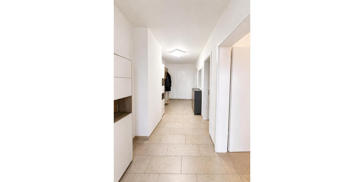 Etagenwohnung Landshut Landshut-West - 3 Zimmer, 93 m&sup2;, 1.250&euro; | Angebot:26649871