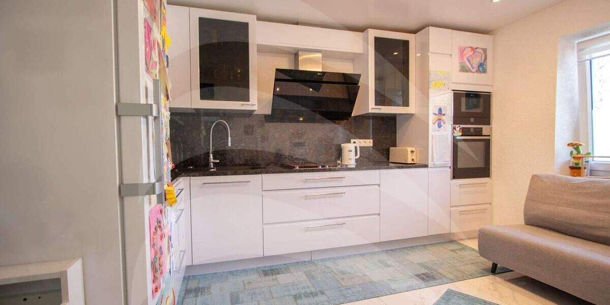 Doppelhaushälfte Landshut Industriegebiet - 7 Zimmer, 168 m&sup2;, 699.800&euro; | Angebot:25668416