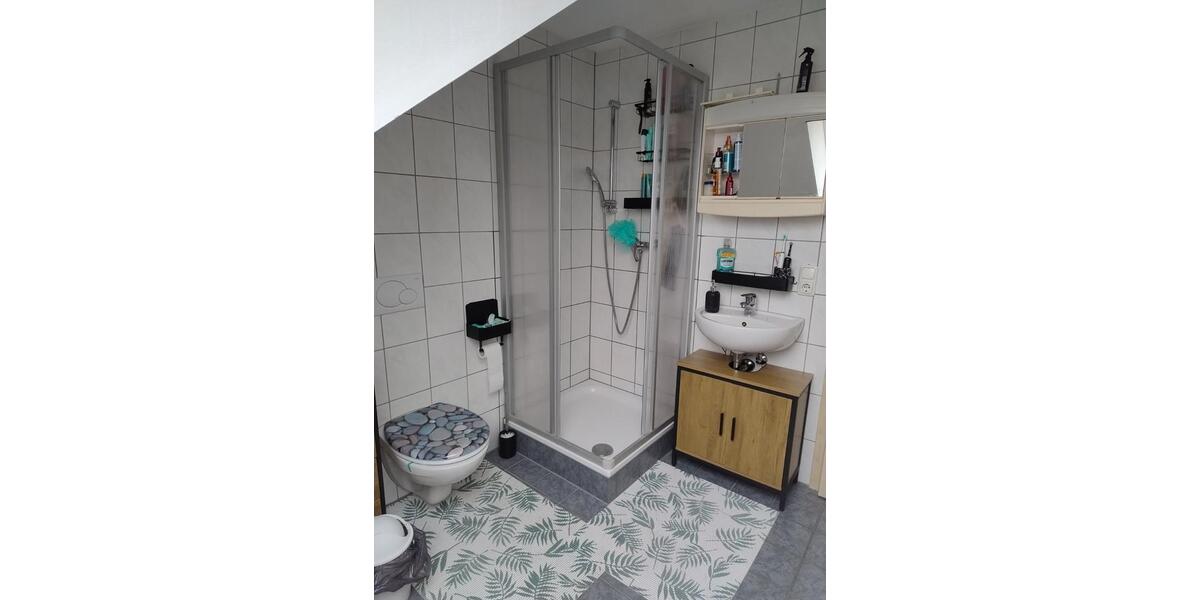 Dachgeschoßwohnung Ergolding - 2 Zimmer, 50 m&sup2;, 710&euro; | Angebot:25715345