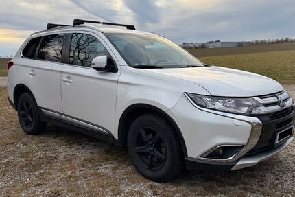 Mitsubishi Outlander 153.000 km 13.300 &euro; Langenbach 85416