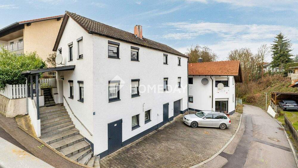 Einfamilienhaus Dingolfing - 9 Zimmer, 212 m&sup2;, 515.000&euro; | Angebot:25702897