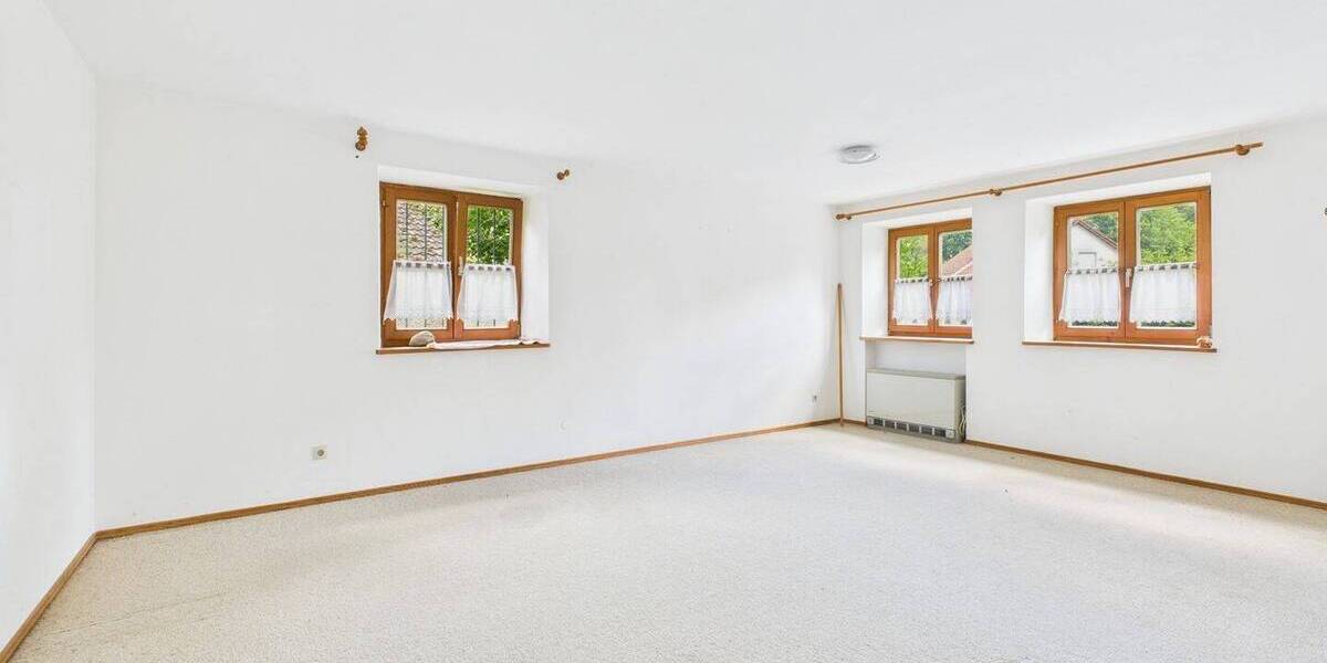 Einfamilienhaus Landshut Achdorf - 8 Zimmer, 200 m&sup2;, 995.000&euro; | Angebot:25695131