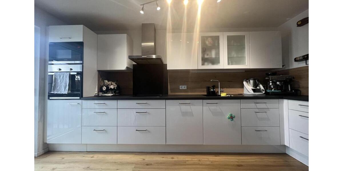 Etagenwohnung Ergolding - 3 Zimmer, 82 m&sup2;, 1.300&euro; | Angebot:25757420