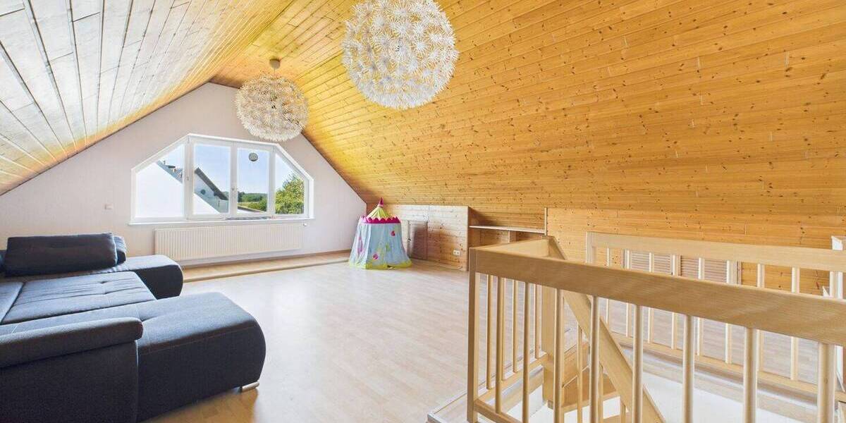 Doppelhaushälfte Altdorf Pfettrach - 6 Zimmer, 155 m&sup2;, 635.000&euro; | Angebot:25695135