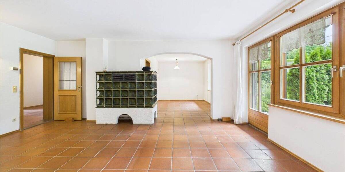 Einfamilienhaus Landshut Achdorf - 8 Zimmer, 200 m&sup2;, 995.000&euro; | Angebot:25695131