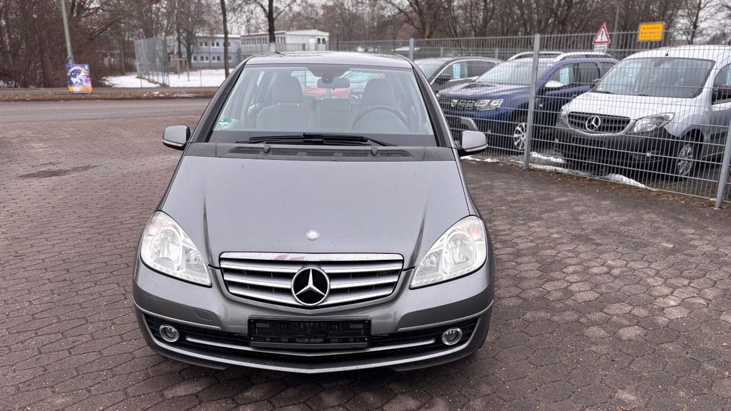 Mercedes-Benz A 180 196.000 km 2.600 &euro; Landshut 84036