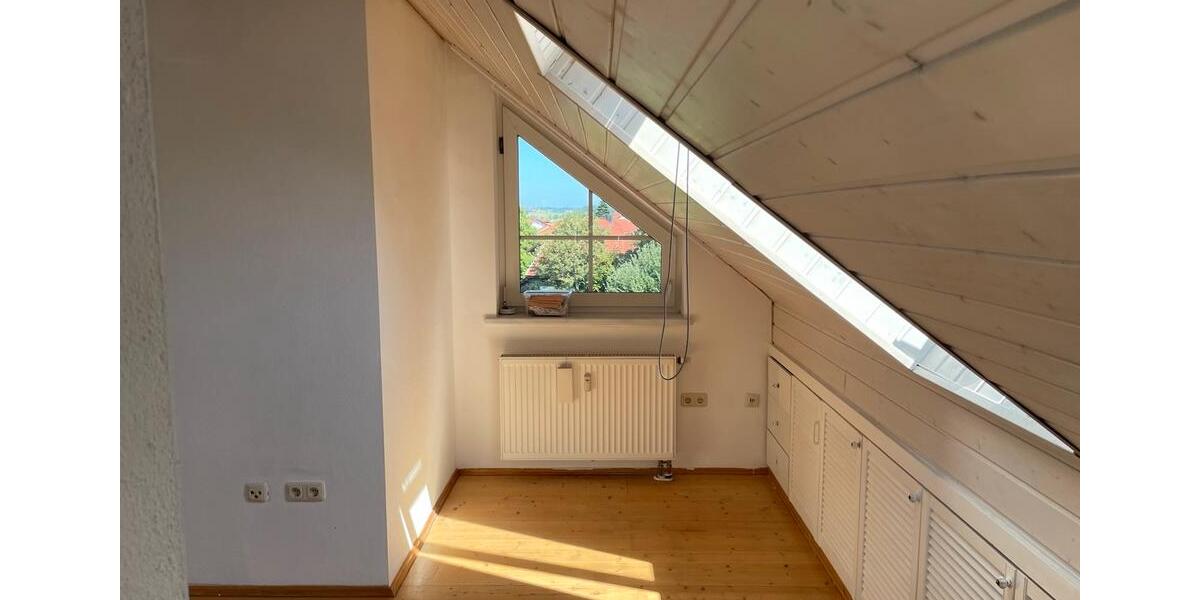 Dachgeschoßwohnung Taufkirchen (Vils) - 2 Zimmer, 60 m&sup2;, 900&euro; | Angebot:25807328