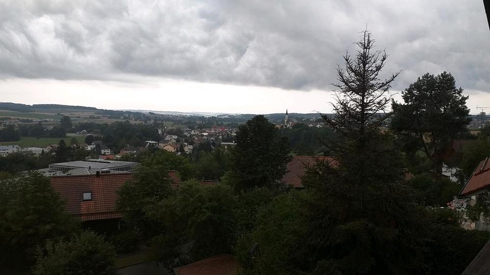 Dachgeschoßwohnung Mallersdorf-Pfaffenberg Pfaffenberg - 4 Zimmer, 94 m&sup2;, 700&euro; | Angebot:27576998