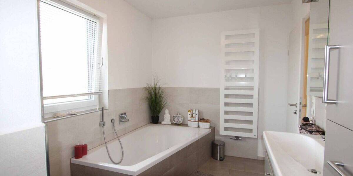 Einfamilienhaus Essenbach Unterahrain - 5 Zimmer, 156 m&sup2;, 698.000&euro; | Angebot:26053452