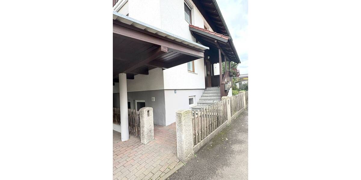 Etagenwohnung Mallersdorf-Pfaffenberg Pfaffenberg - 4 Zimmer, 101 m&sup2;, 1.020&euro; | Angebot:26684448