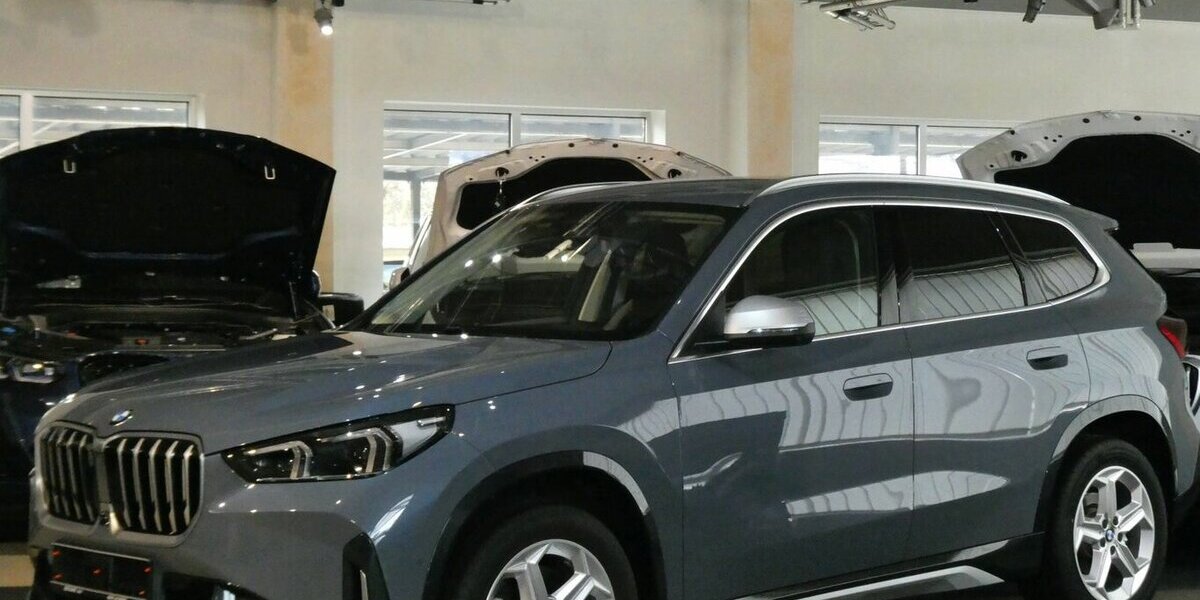 BMW X1 23d xDrive x-Line AHK,360°,HUD NP: 66.560 22.100 km 42.590 &euro; Landshut 84030