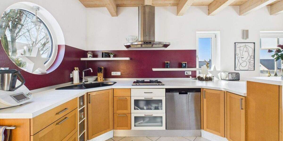 Einfamilienhaus Taufkirchen (Vils) Taufkirchen, Vils - 8 Zimmer, 255 m&sup2;, 865.000&euro; | Angebot:25695146