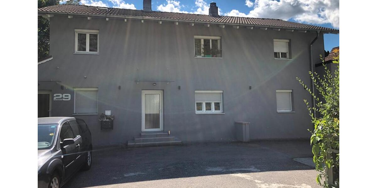 Etagenwohnung Dingolfing - 4 Zimmer, 85 m&sup2;, 950&euro; | Angebot:25975865