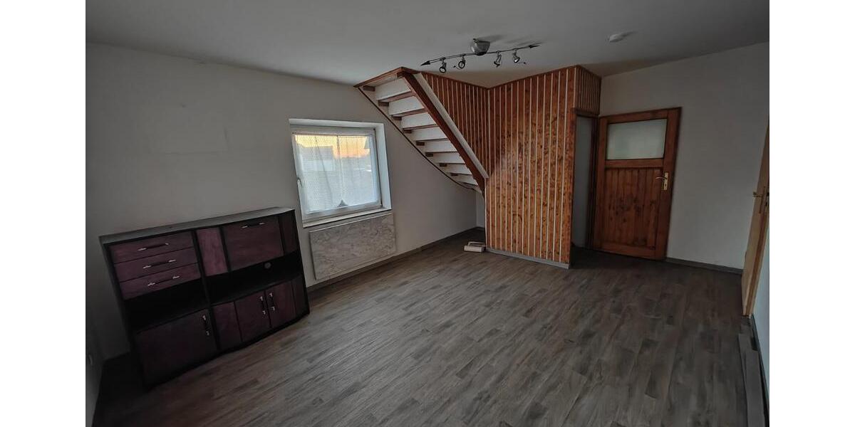 Einfamilienhaus Wildenberg - 7 Zimmer, 220 m&sup2;, 1.800&euro; | Angebot:25907276