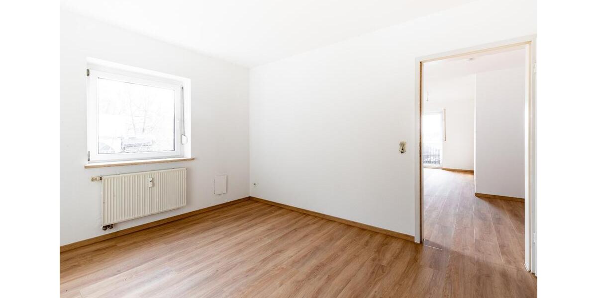 Dachgeschoßwohnung Ergoldsbach Langenhettenbach - 2 Zimmer, 72 m&sup2;, 770&euro; | Angebot:25078922