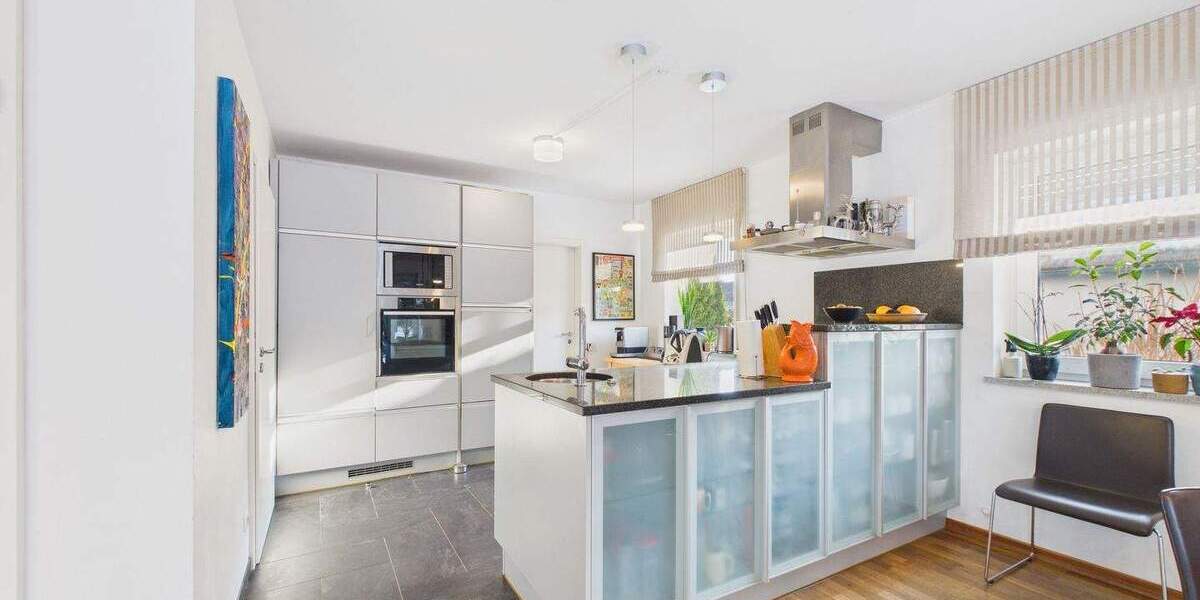 Einfamilienhaus Essenbach - 6 Zimmer, 185 m&sup2;, 875.000&euro; | Angebot:25650263