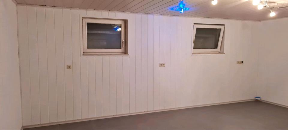 Etagenwohnung Dorfen - 4 Zimmer, 100 m&sup2;, 1.500&euro; | Angebot:25875109