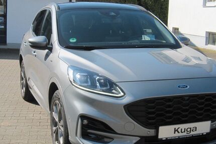 Ford Kuga 42.900 km 32.990 &euro; Rottenburg / Pattendorf 84056