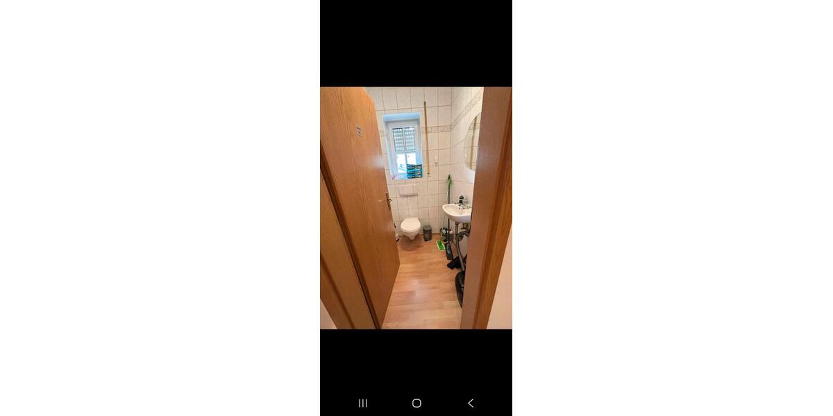 Erdgeschoßwohnung Rottenburg an der Laaber - 3 Zimmer, 77 m&sup2;, 1.050&euro; | Angebot:27609859