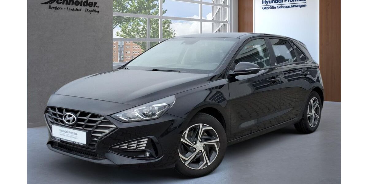 Hyundai i30 51.500 km 16.450 &euro; Berglern 85459